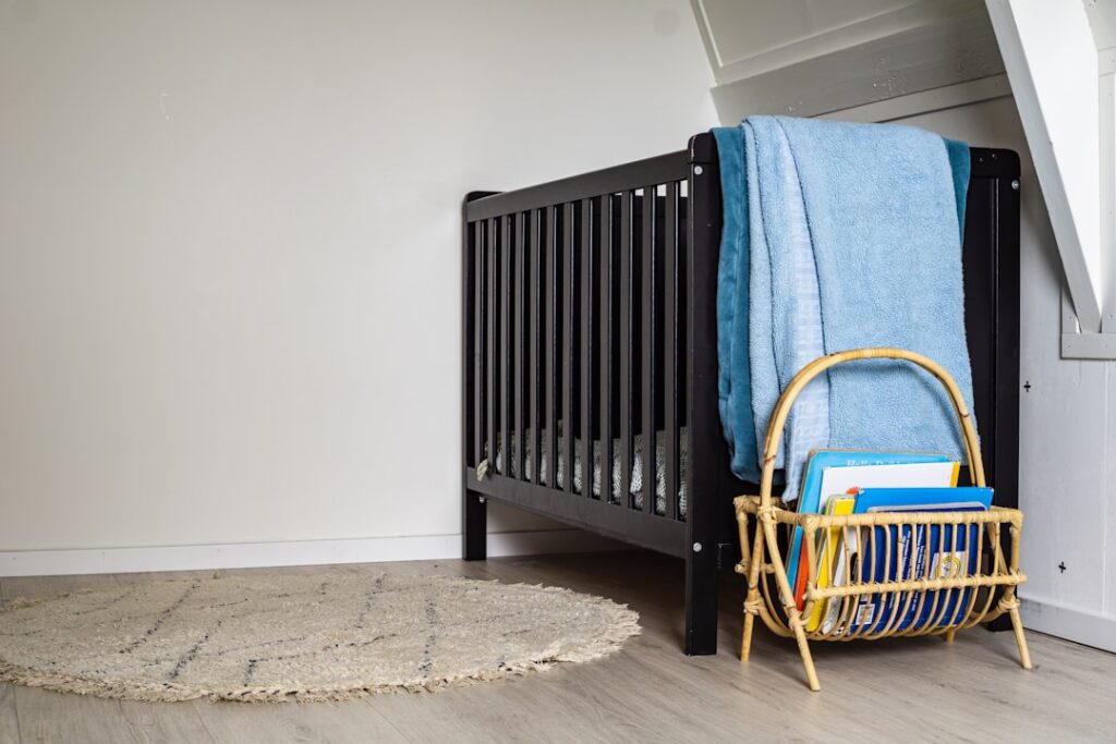 Mamas & Papas Franklin 3 Piece Cotbed Range Review: Complete Nursery Solution 2026 Mamas & Papas Franklin 3 Piece Cotbed Range with Dresser and Double Wardrobe - White Wash